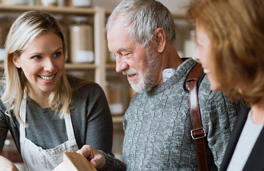 Resources A senior couple and advisor