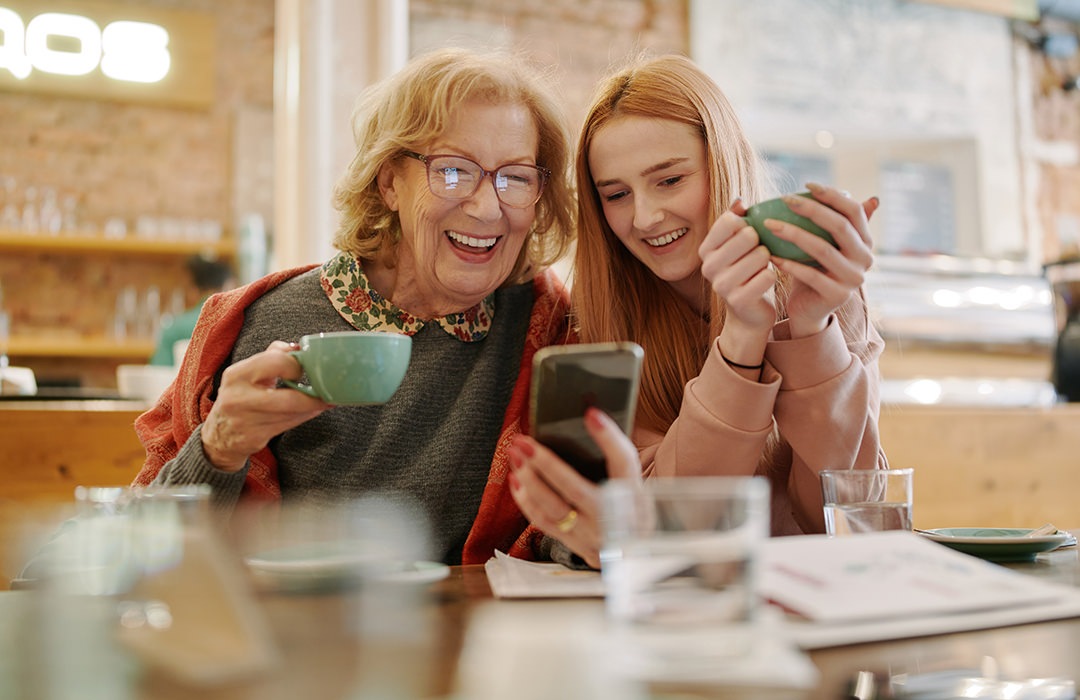 Lifestyle Two women sitting and talking
